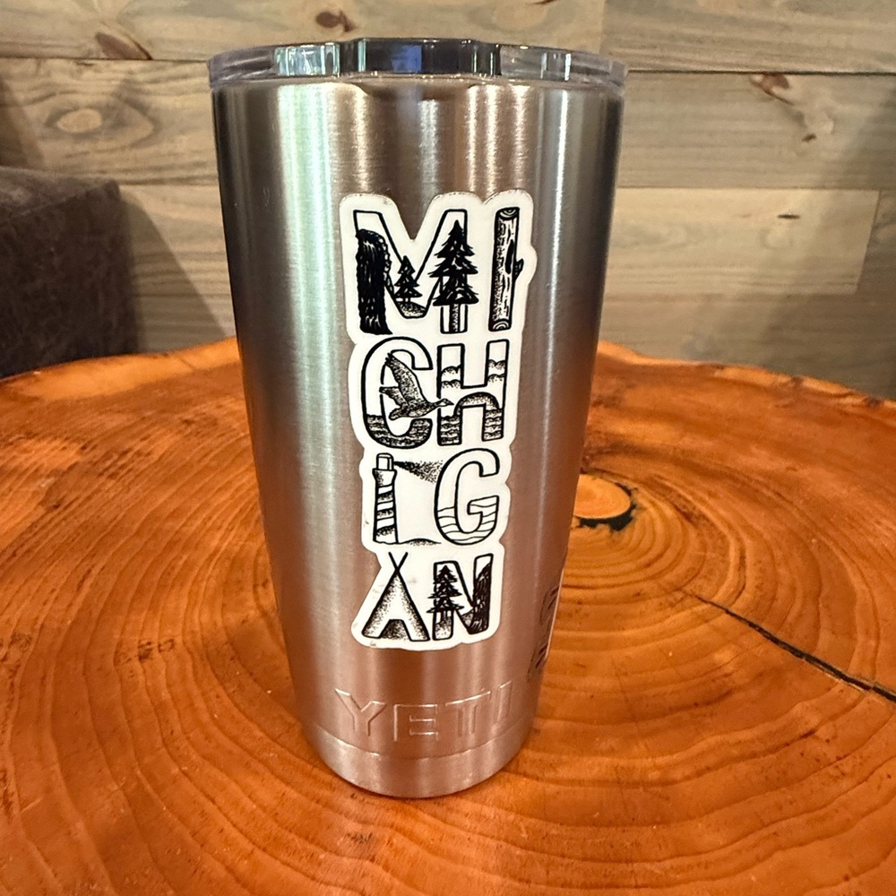 Yeti Silver 20oz Tumbler